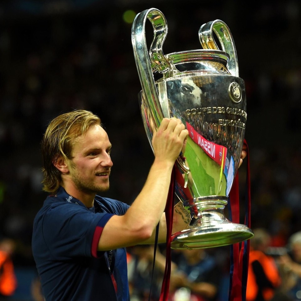 关于巴萨大获好运，欧冠冠军宝座近在眼前的信息