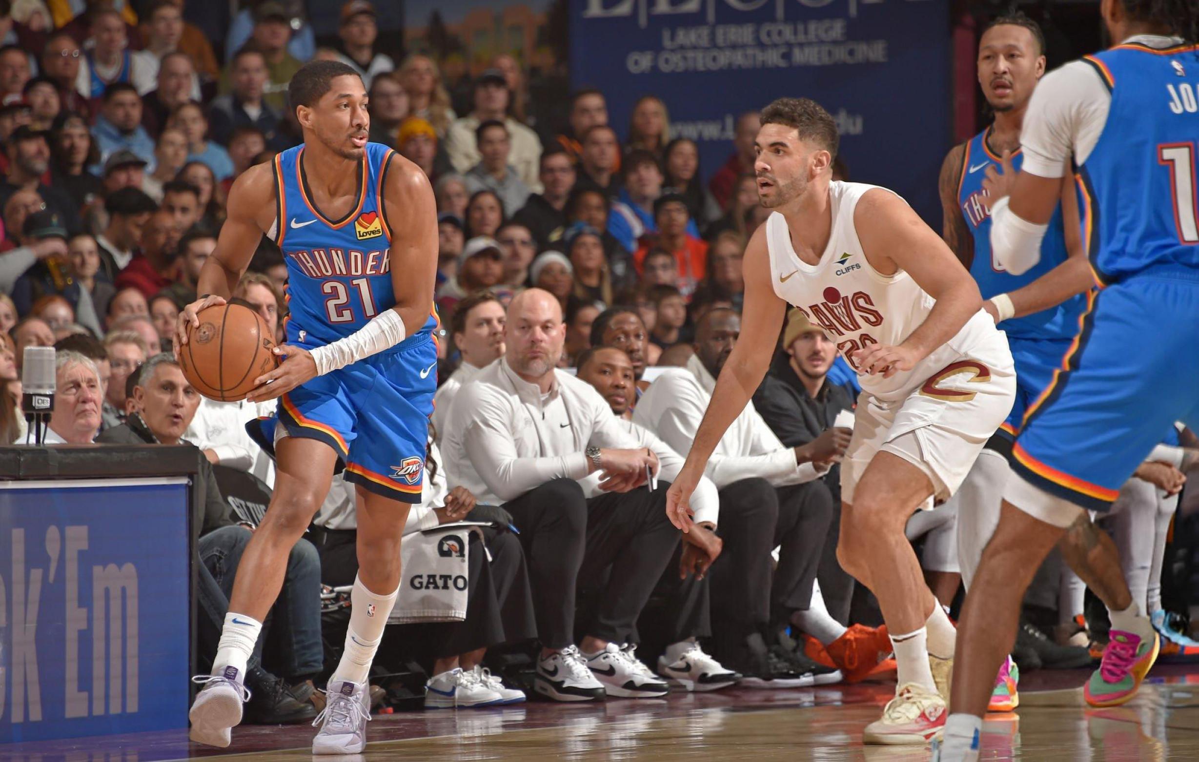 关于骑士客场大胜，塞克斯顿全方位展示实力的信息