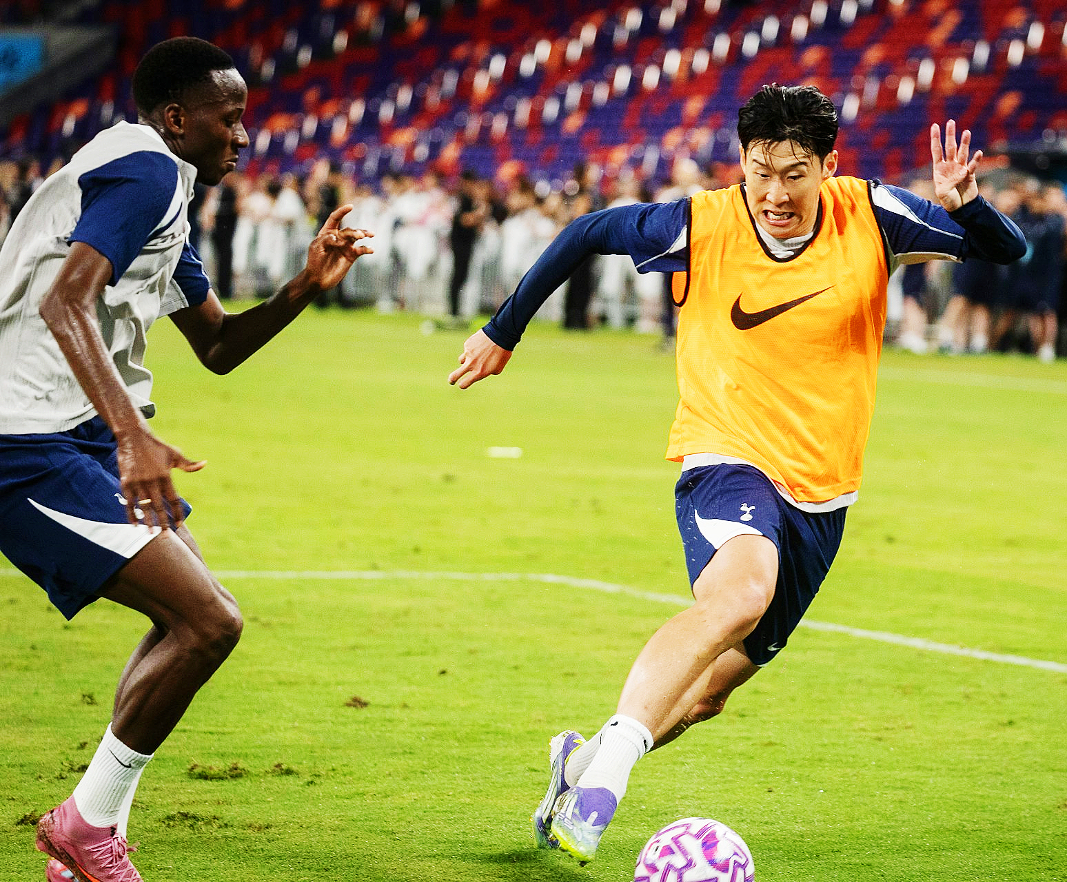 包含热刺大将康复，球队整体实力大增的词条