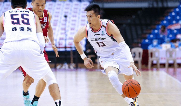 主教练战术调整得当，让球队状态回勇的简单介绍