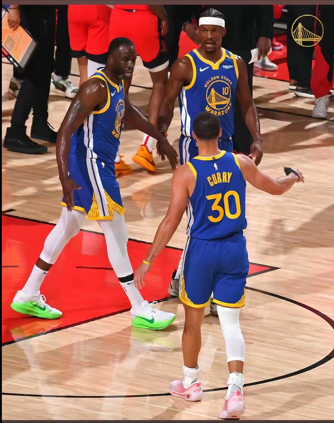 关于勇士客场胜出防守稳固掀起连胜的信息