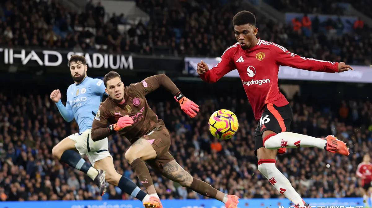 关于拜仁慕尼黑遭遇意外失利，小组出线态势严峻的信息