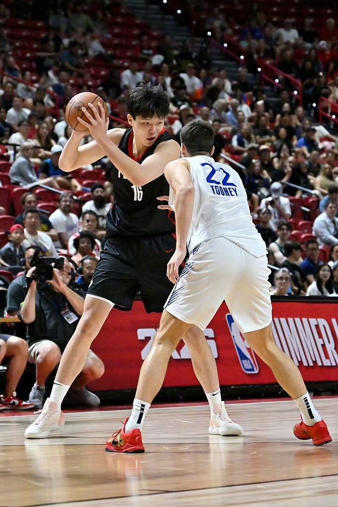 我国球员表现出色，帮助球队晋级