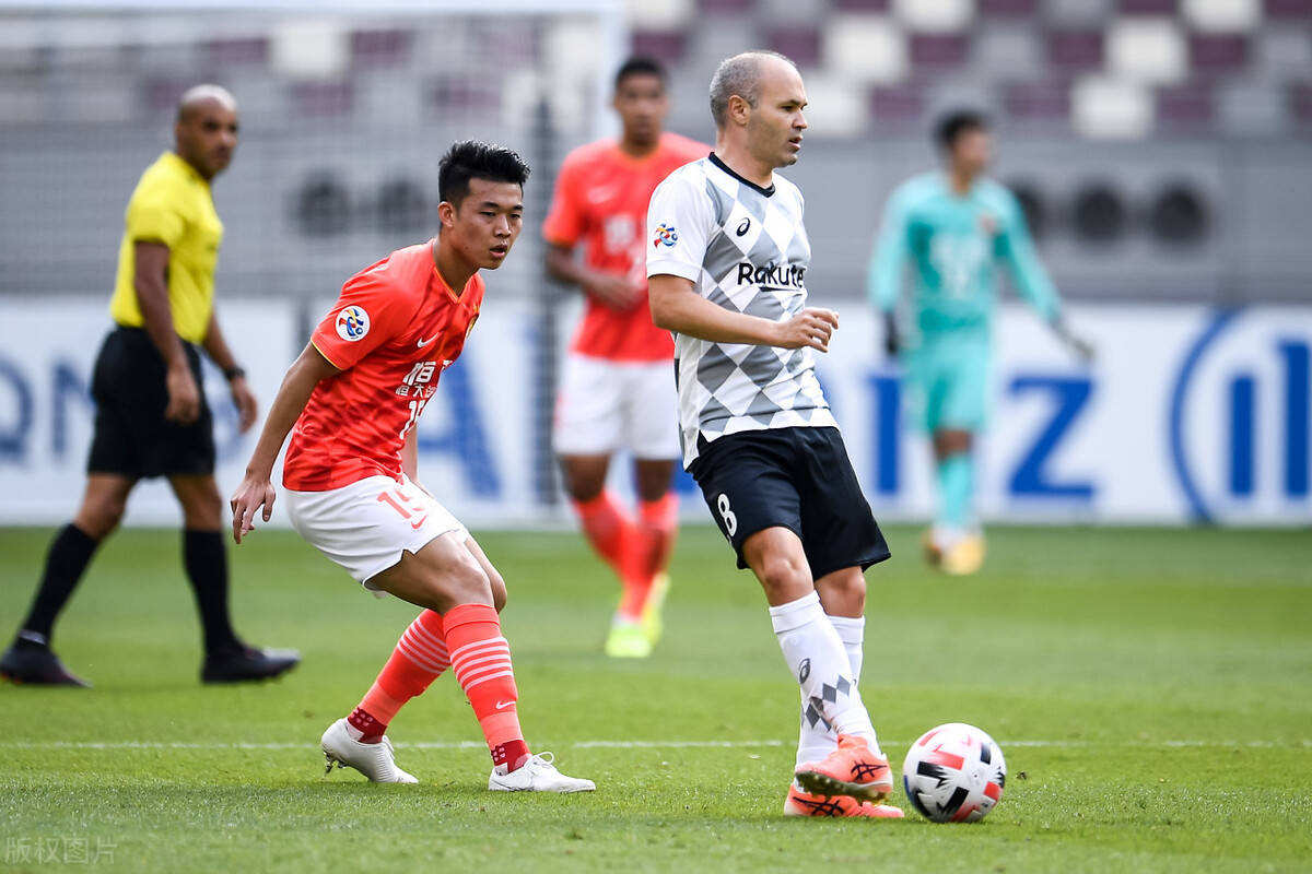 东亚龙队夺冠,亚冠比赛引人注目的是谁