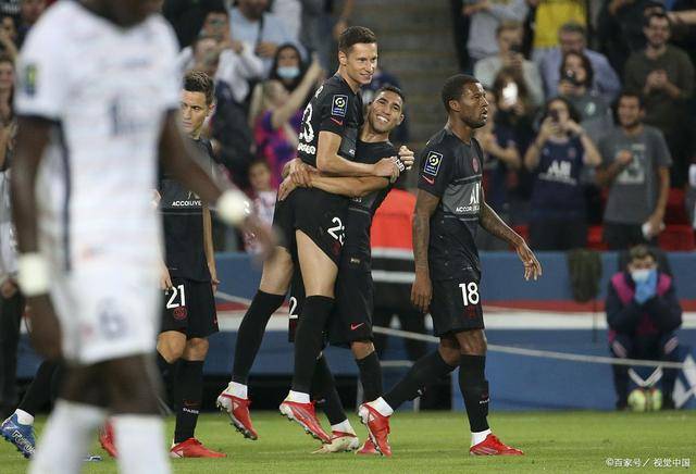 包含摩纳哥客场战胜圣埃蒂安，逆袭跻身前列的词条