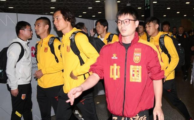 关于备战状态被公开揭露，备战进程备受争议的信息