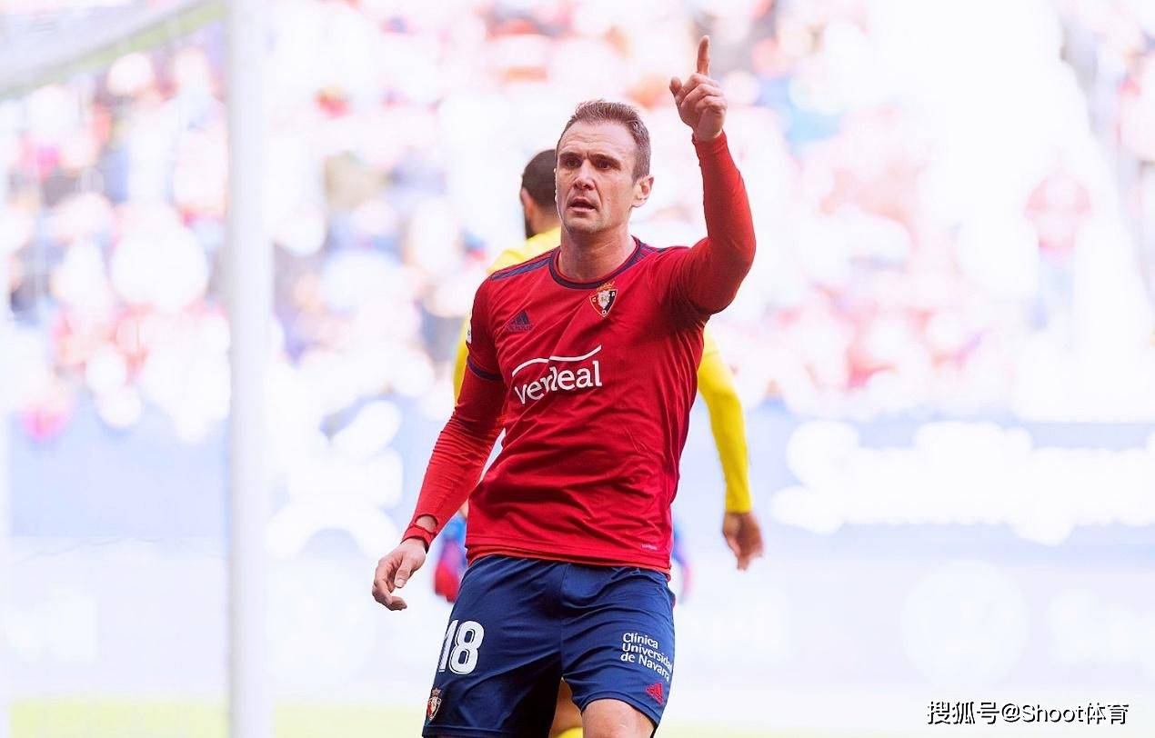 阿拉维斯客场告捷，意外击败对手夺冠的简单介绍